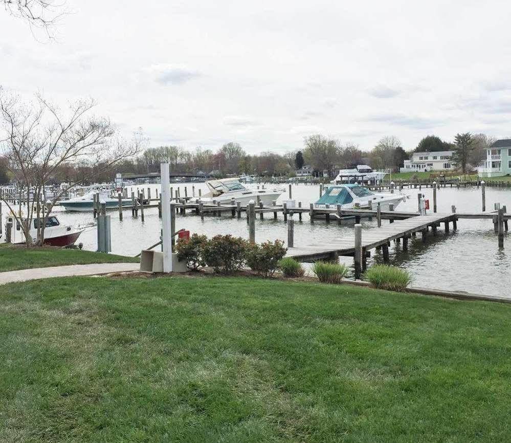 Anchored Inn At Hidden Harbor Deale Exterior foto